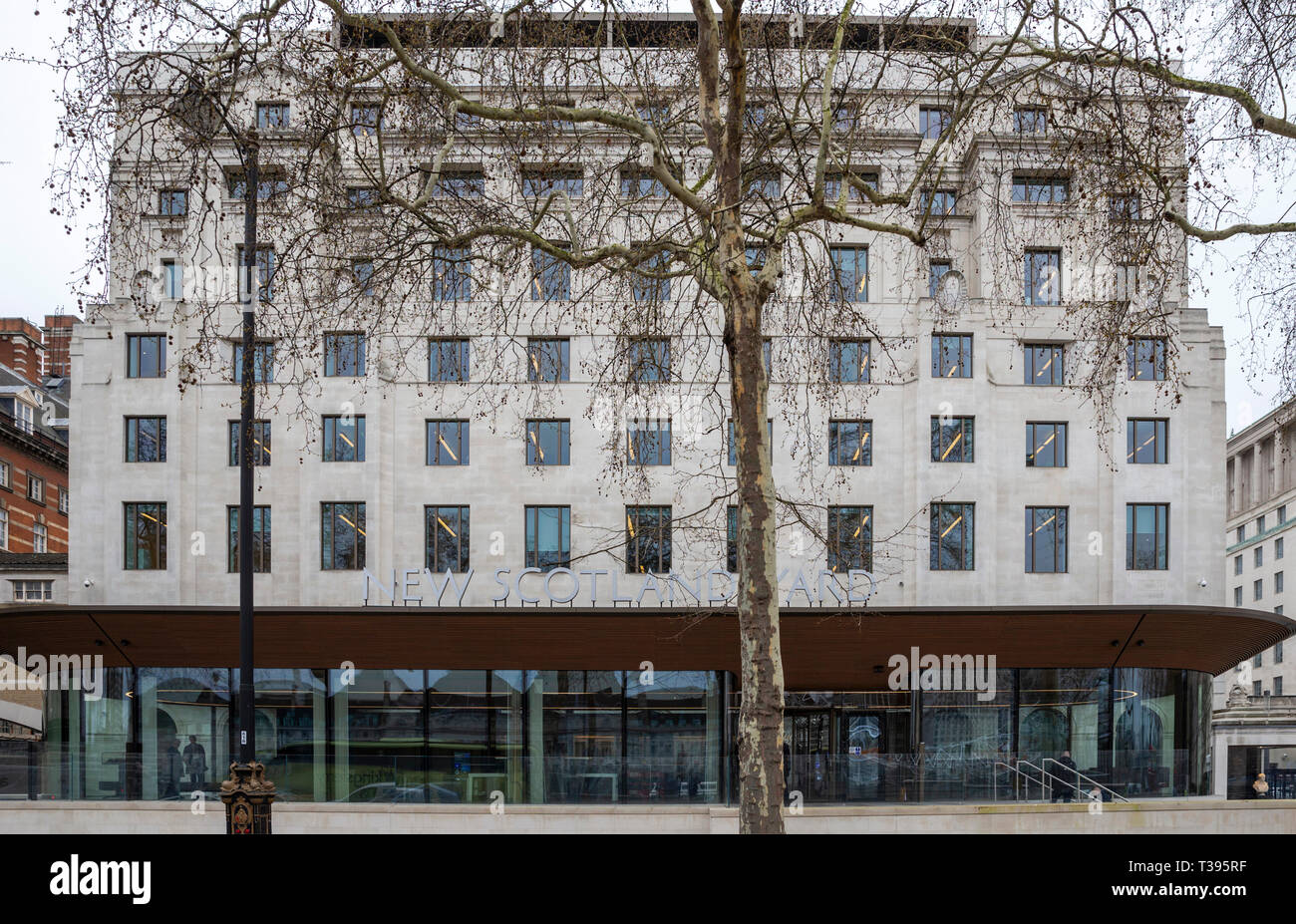 New Scotland Yard, Victoria Embankment, London, Freitag, 22. März 2019. Foto: David Rowland/One-Image.com Stockfoto