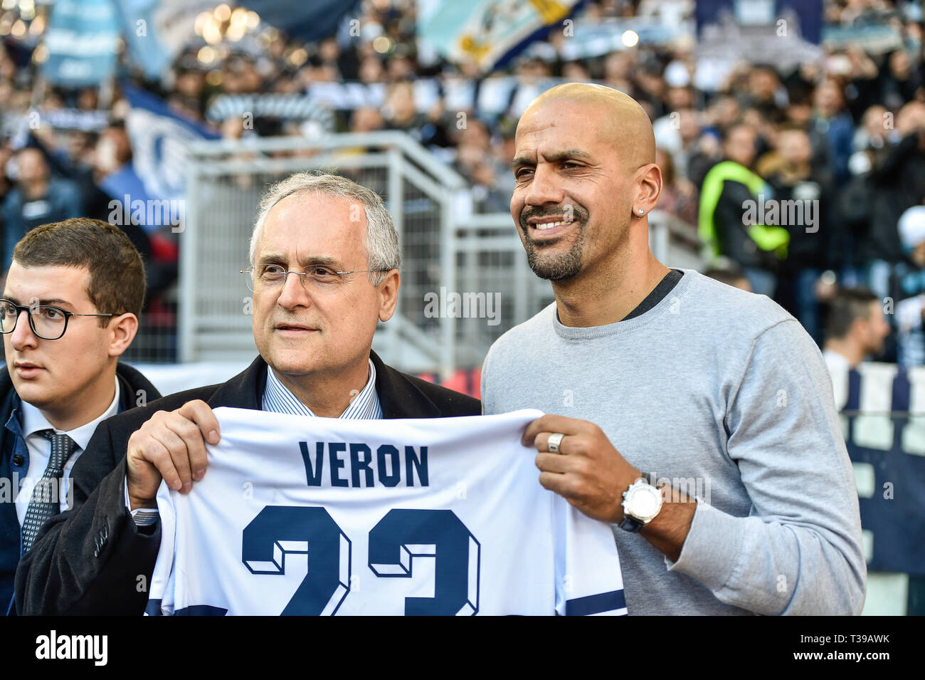 SS Lazio Inhaber Claudio Lotito und SS Lazio ehemaliger Spieler Juan Sebastian Veron während der Serie ein Match zwischen SS Lazio und Sassuolo bei Stadio Olimpic Stockfoto