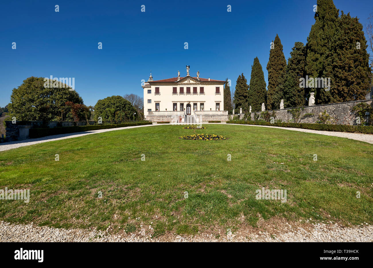 Villa Valmarana ai Nani hat seinen Namen von den Statuen der 17 Stein Zwerge, ursprünglich in den Garten gesetzt, jetzt auf den Mauern um das Haus Stockfoto