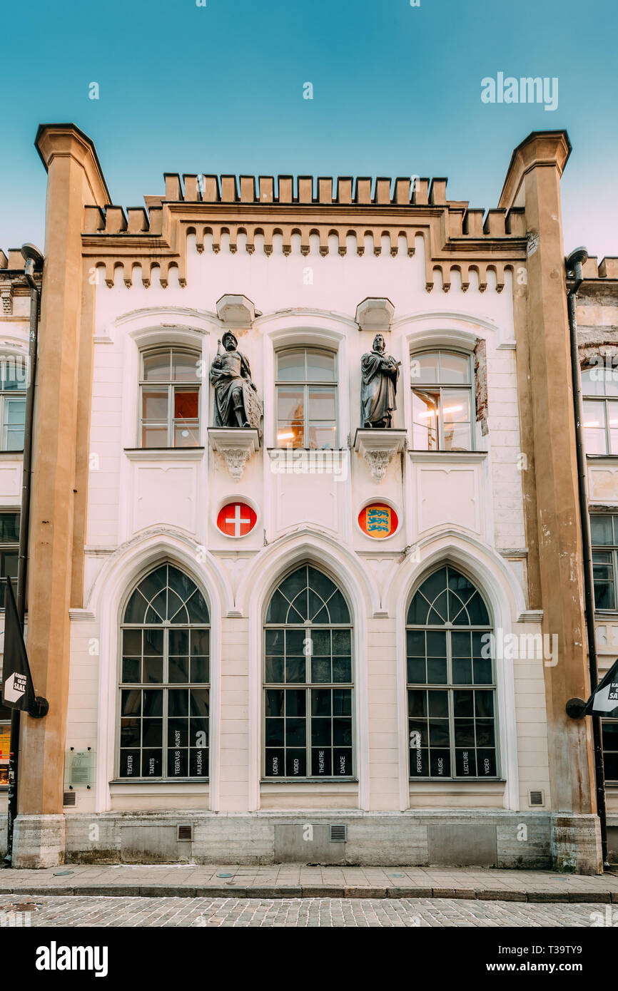 Tallinn, Estland. Gebäude des Heiligen Knut Gilde. Die Gilde umfasste eine Reihe von Vereinigungen von feiner Handwerker, überwiegend deutsche Herkunft. Stockfoto