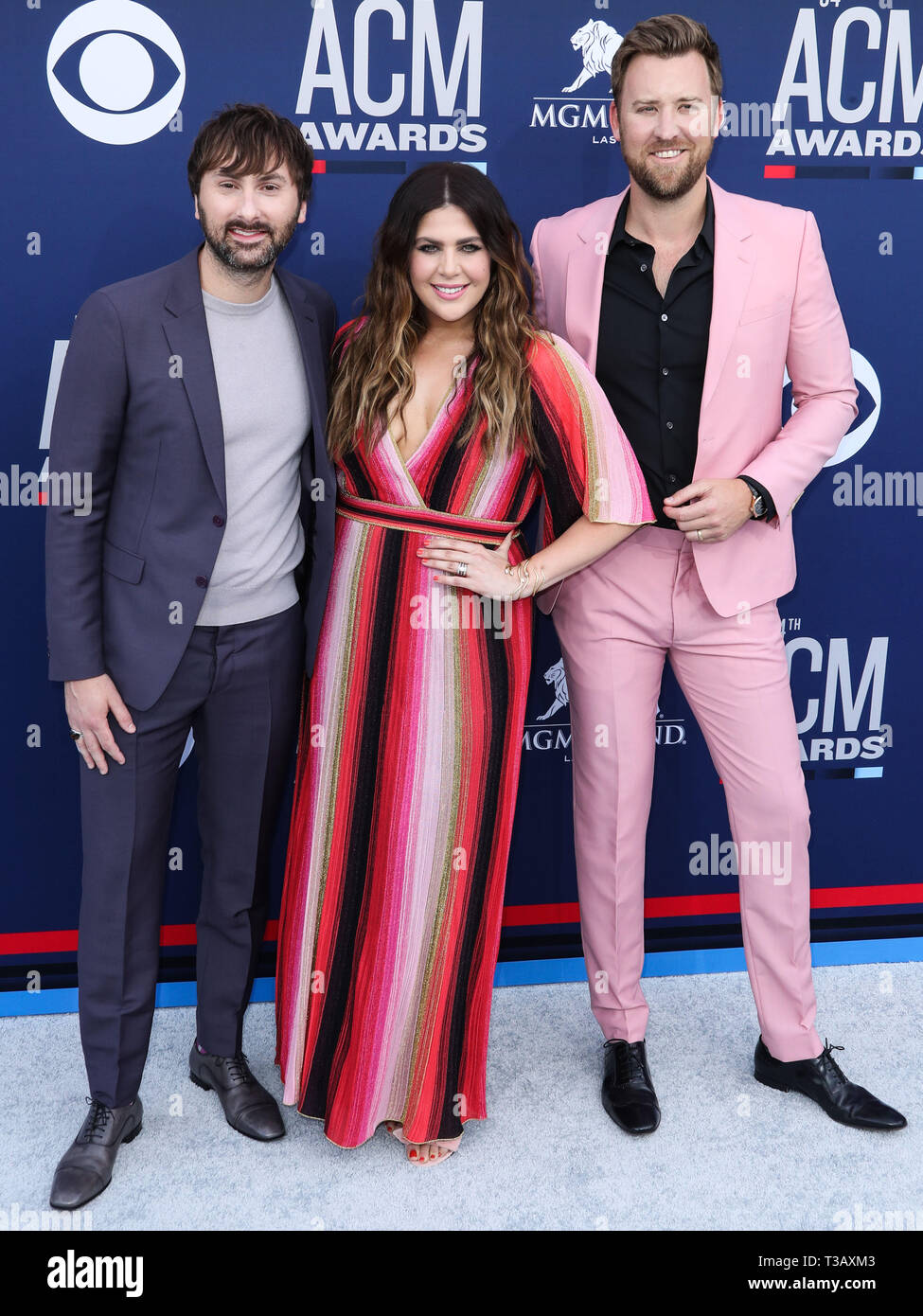 Las Vegas, USA. 07 Apr, 2019. LAS VEGAS, Nevada, USA - April 07: Dave Haywood, Hillary Scott und Charles Kelley von Lady Antebellum kommen bei der 54 Akademie der Country Music Awards im MGM Grand Garden Arena am 7. April 2019 in Las Vegas, Nevada, USA. (Foto von Xavier Collin/Image Press Agency) Quelle: Bild Presse Agentur/Alamy leben Nachrichten Stockfoto