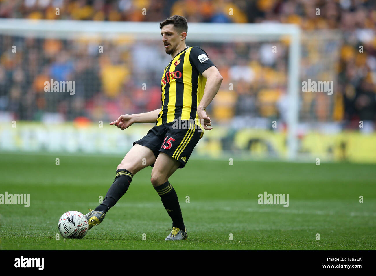 London, Großbritannien. 07 Apr, 2019. Craig Cathcart von Watford in Aktion. Die Emirate FA Cup, Halbfinale, Watford v Wolverhampton Wanderers im Wembley Stadion in London am Sonntag, den 7. April 2019. Dieses Bild dürfen nur für redaktionelle Zwecke verwendet werden. Nur die redaktionelle Nutzung, eine Lizenz für die gewerbliche Nutzung erforderlich. Keine Verwendung in Wetten, Spiele oder einer einzelnen Verein/Liga/player Publikationen. pic von Andrew Obstgarten/Andrew Orchard sport Fotografie/Alamy Live news Credit: Andrew Orchard sport Fotografie/Alamy leben Nachrichten Stockfoto