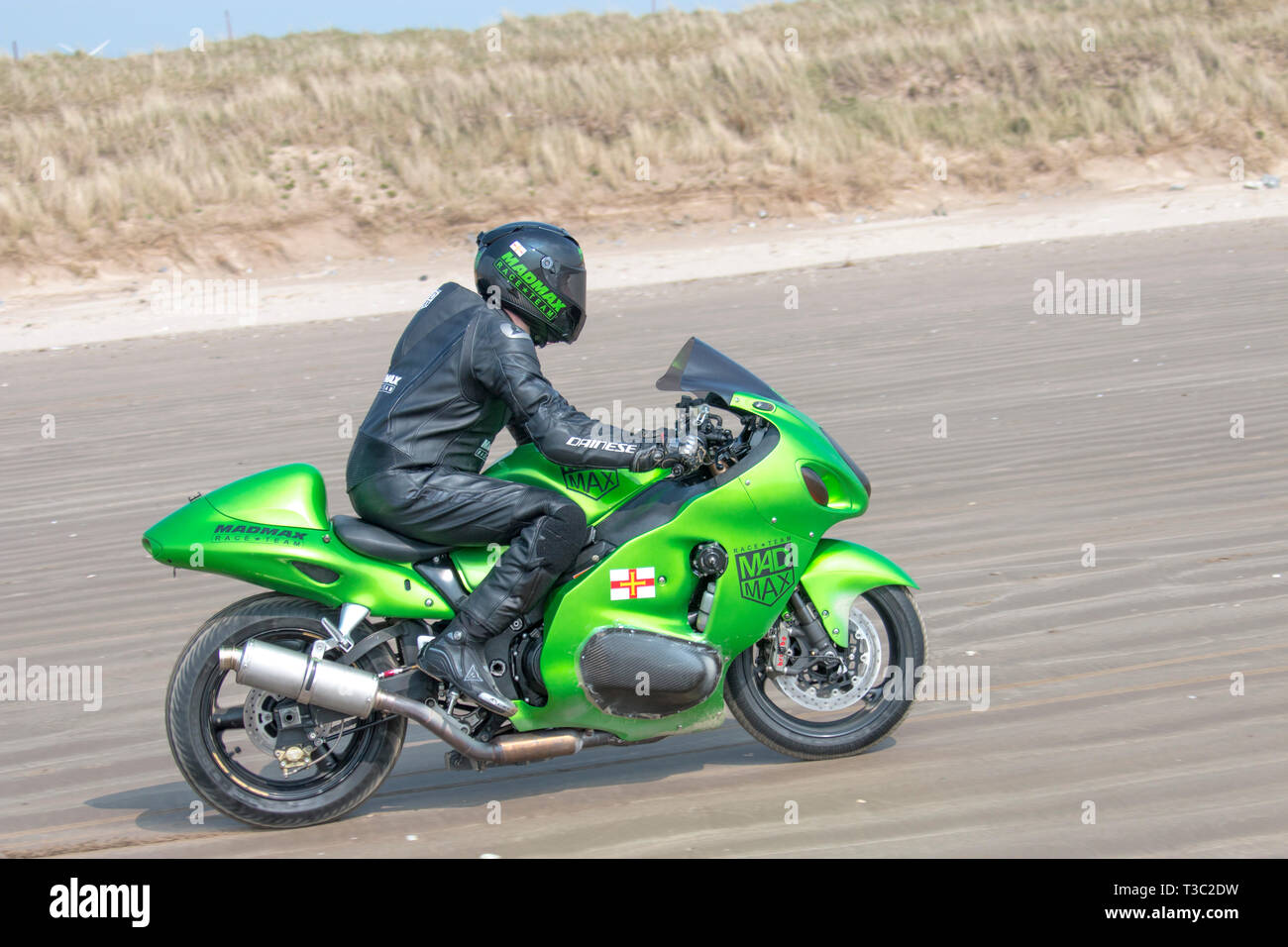 Zef Eisenberg, Madmax, Geschwindigkeitsrekord brechen auf Motorrad 186 mph in Pendine Sands Wales UK am 7. April 2019 Stockfoto