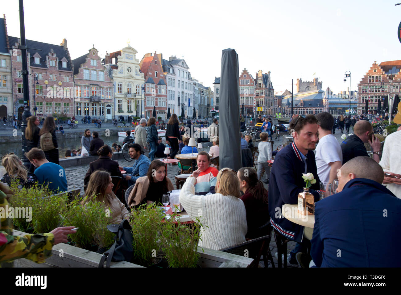 Cafe Bars in der Altstadt, Gent, Belgien Stockfoto