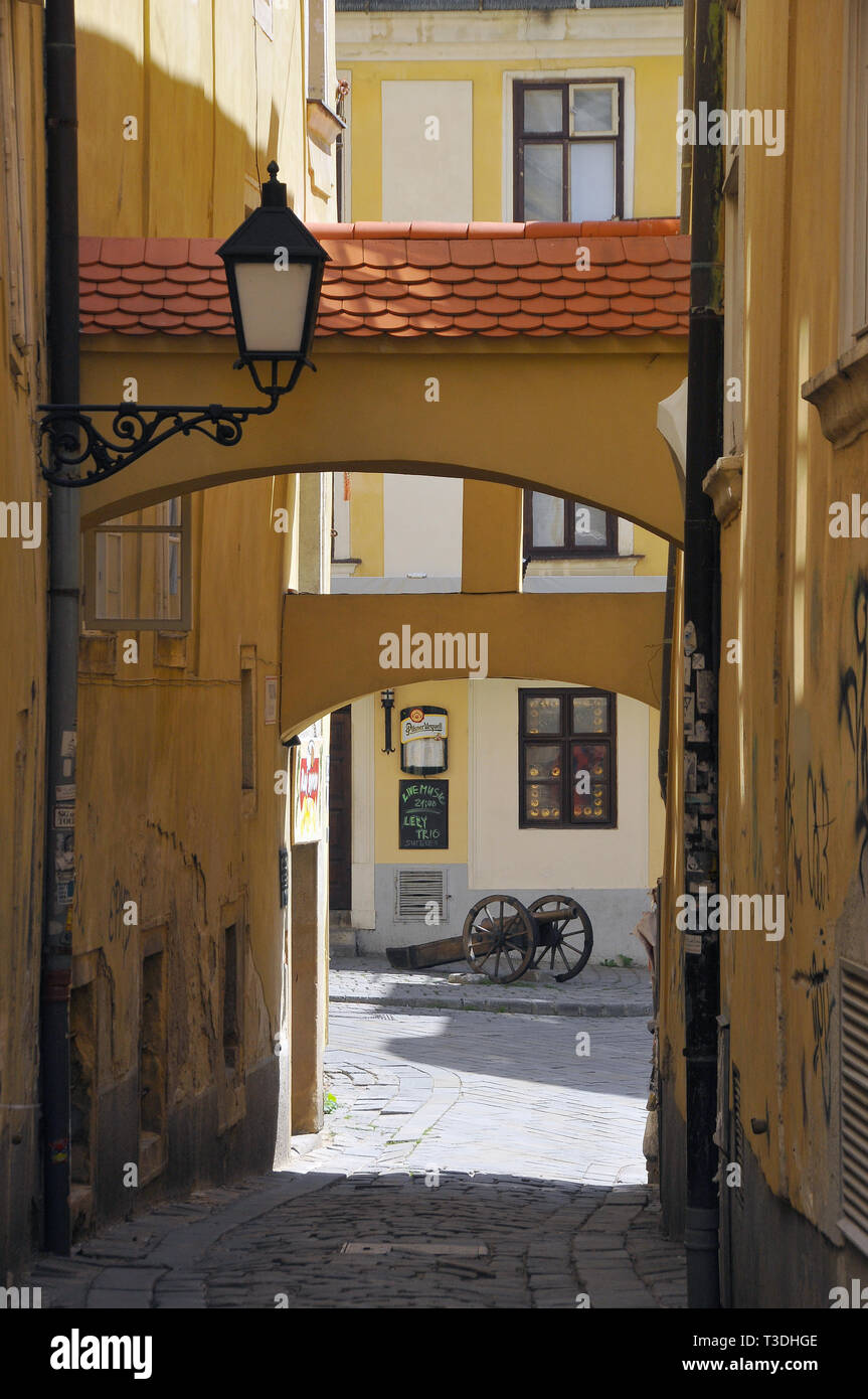 Gebäude in der Altstadt von Bratislava, Slowakei. Szlovákia épuletek Pozsonyban,. Stockfoto