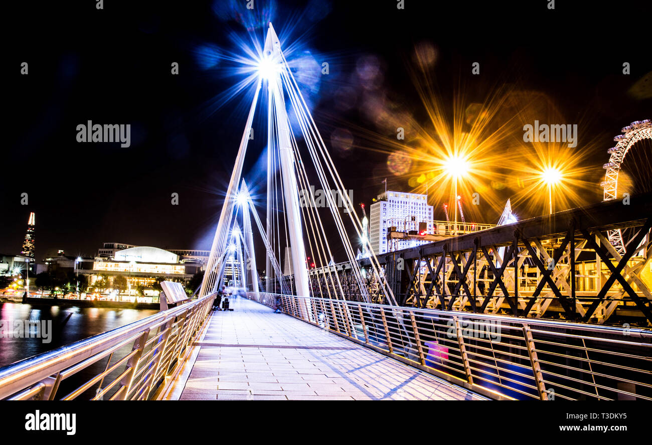Hungerford Bridge Central London Stockfoto