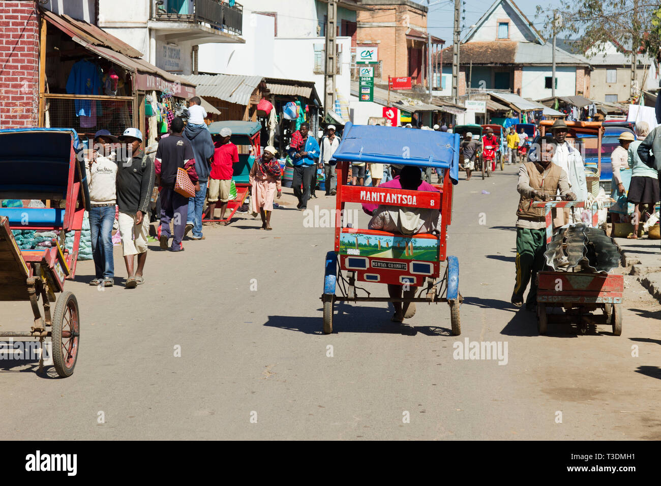 Typische Stadt leben in Madagaskar, Afrika Stockfoto