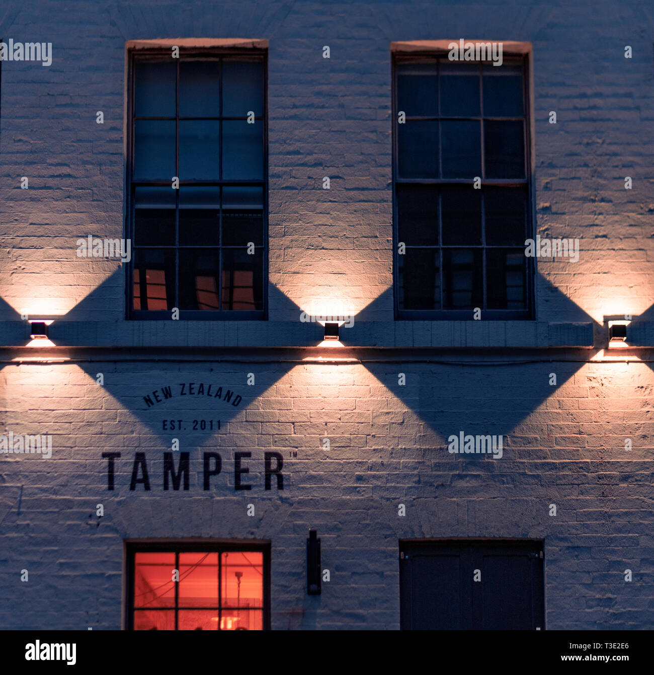 SHEFFIELD, UK - 23. MÄRZ 2019 - Vor der Sabotage Coffee House - Später im Frühjahr Stockfoto