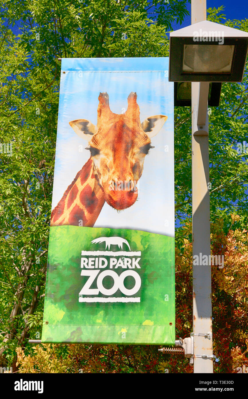 Banner aufhängen außerhalb von Reid Park Zoo in Tucson, AZ Stockfoto