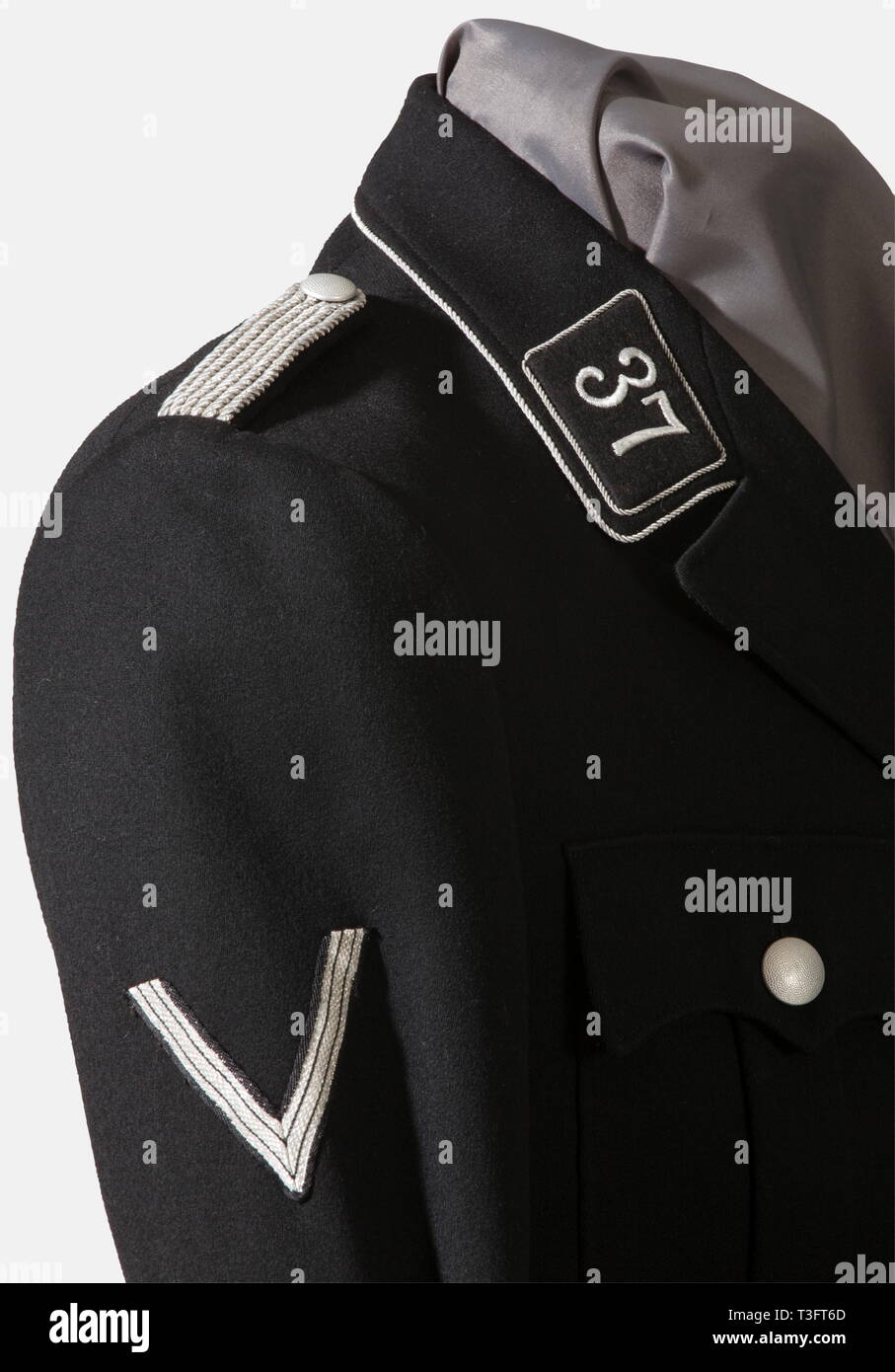 Ss obersturmführer Fotos und Bildmaterial in hoher Auflösung Alamy