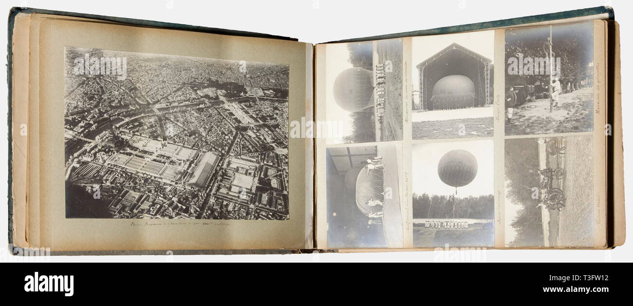 Ein Fotoalbum, einer sapper des 25 Bataillon Aérostier de Chalais-Chaumont ein Album mit 175 Fotos des täglichen Lebens der Luftschiff Truppe: an Spielraum, der bei der Installation des Flugzeugs, der Blick auf die Werkstatt und die Kampagne Material in Camp de Chalais-Chaumont, das Verladen des Materials für die China Kampagne 1900, Fotos aus der Luft Ballons, Unfall der 'Le Jaune", Fotos des Ballons 'La France', 'Le Jaune', 'Lebaudy', 'Le Hoche', '170A'. Seltene Fotos Der luftfahrtpionier Louis Paulhan (1883-1963), der seine Mi, Additional-Rights - Clearance-Info - Not-Available Stockfoto