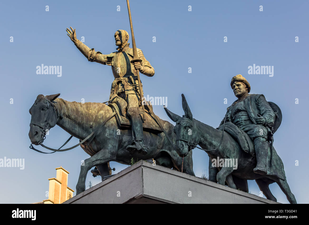 Skulptur von Don Quijote und Sancho Panza auf dem Spanischen Platz (Place d'Espagne). Stockfoto