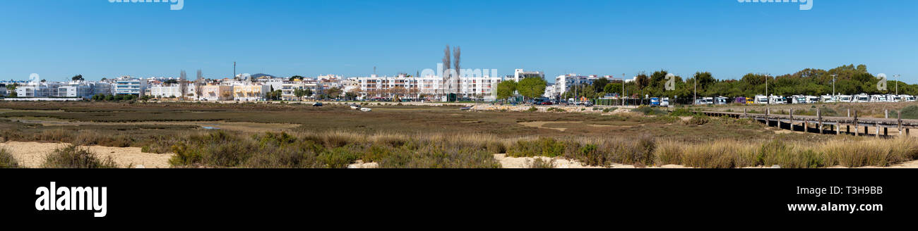 Panoramablick von Fuzeta, Algarve, Portugal Stockfoto