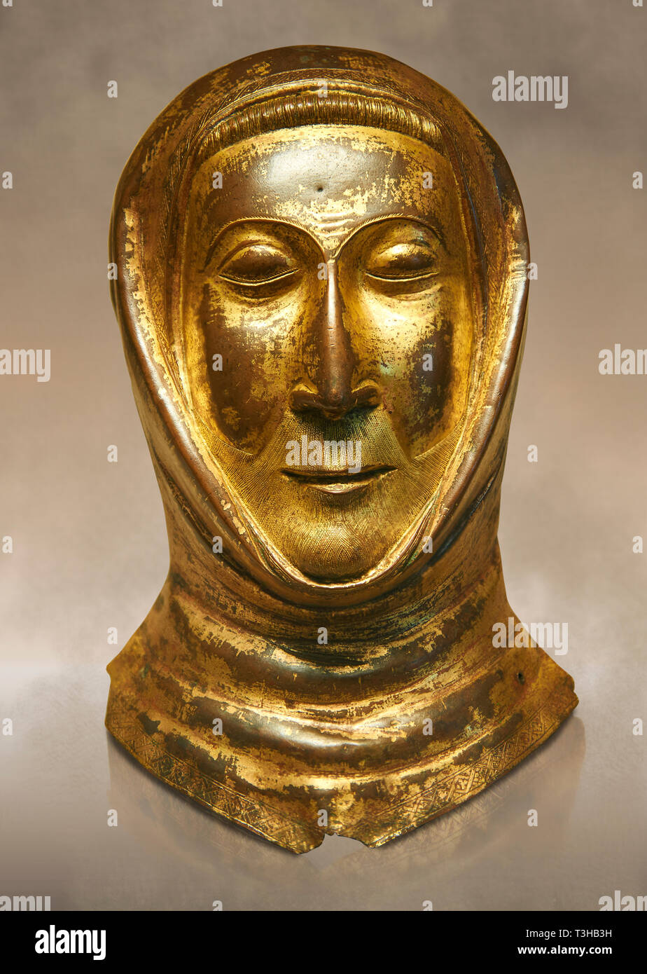 Medieval mask -Fotos und -Bildmaterial in hoher Auflösung – Alamy