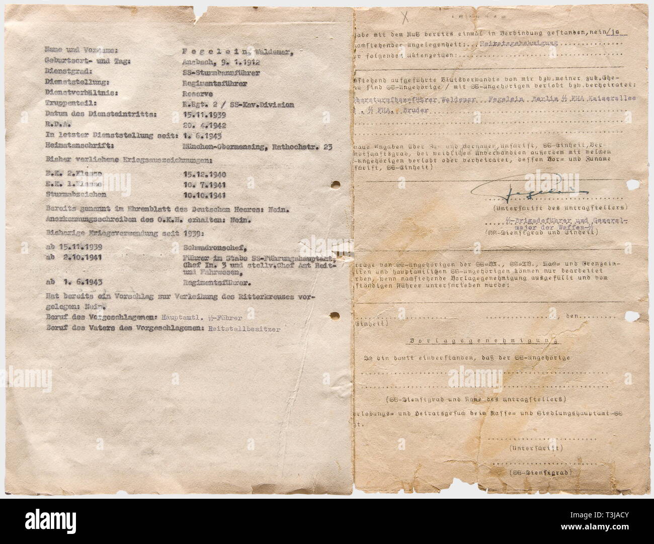 Hermann Fegelein - Waldemar Fegelein., ehe Hermann Fegelein's 1944 Vorschlag und einem 1943 Empfehlung für die Ehe der Vorschlag der Ritter, München, 25. Mai 1944, Margarethe Braun, die jüngere Schwester von Eva Braun. Als Zeugen, er nannte der Reichsführer-SS Heinrich Himmler und Reichsleiter Martin Bormann. Zwei Seiten, Unterschrift Autogramm in Tinte, 'Fegelein - SS-Brigadeführer und Generalmajor der Waffen-SS', beschädigt. Auch eine Empfehlung für die Vergabe des Kreuzes des Ritter des Eisernen Kreuzes zu seinem Bruder Waldemar Fegelein, 6. September 1943, mit einem autogramm Signatur, Editorial-Use - Nur Stockfoto
