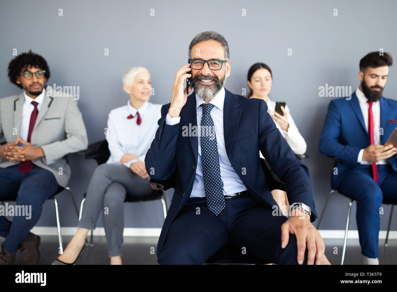 Menschen treffen Corporate Digitalgerät Verbindung Geschäftskonzept Stockfoto
