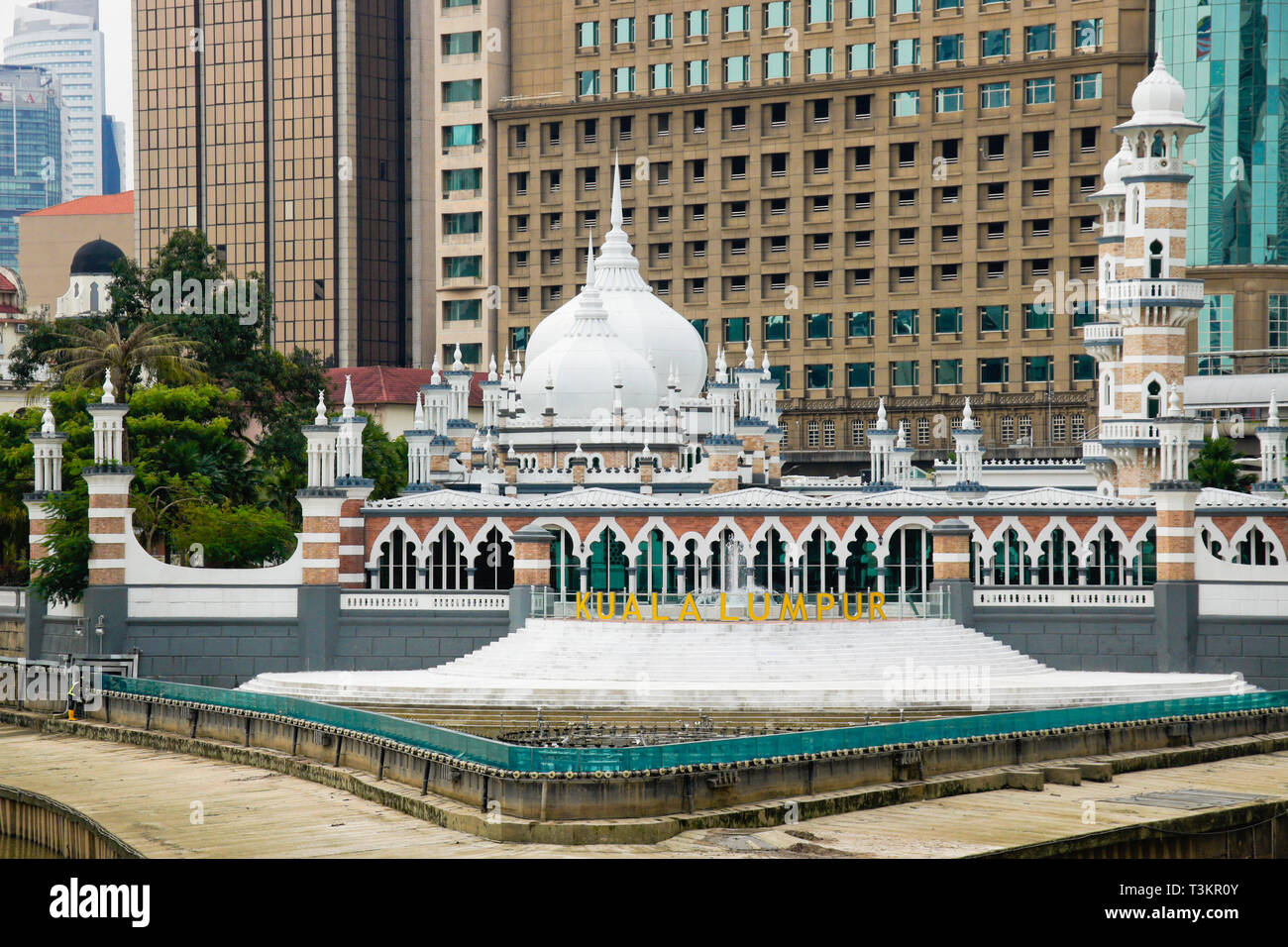 Masjid Jamek (Freitagsmoschee) auf Klang Fluss, Kuala Lumpur, Malaysia Stockfoto