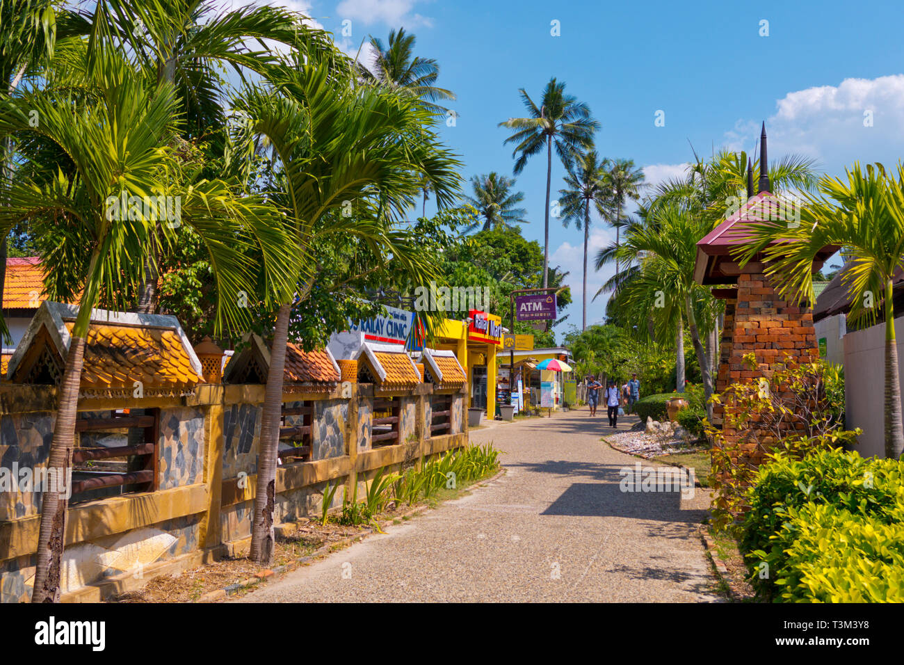 Walking Street, der Promenade, zwischen schwimmenden Pier und Railay West Beach, Railay, Provinz Krabi, Thailand Stockfoto