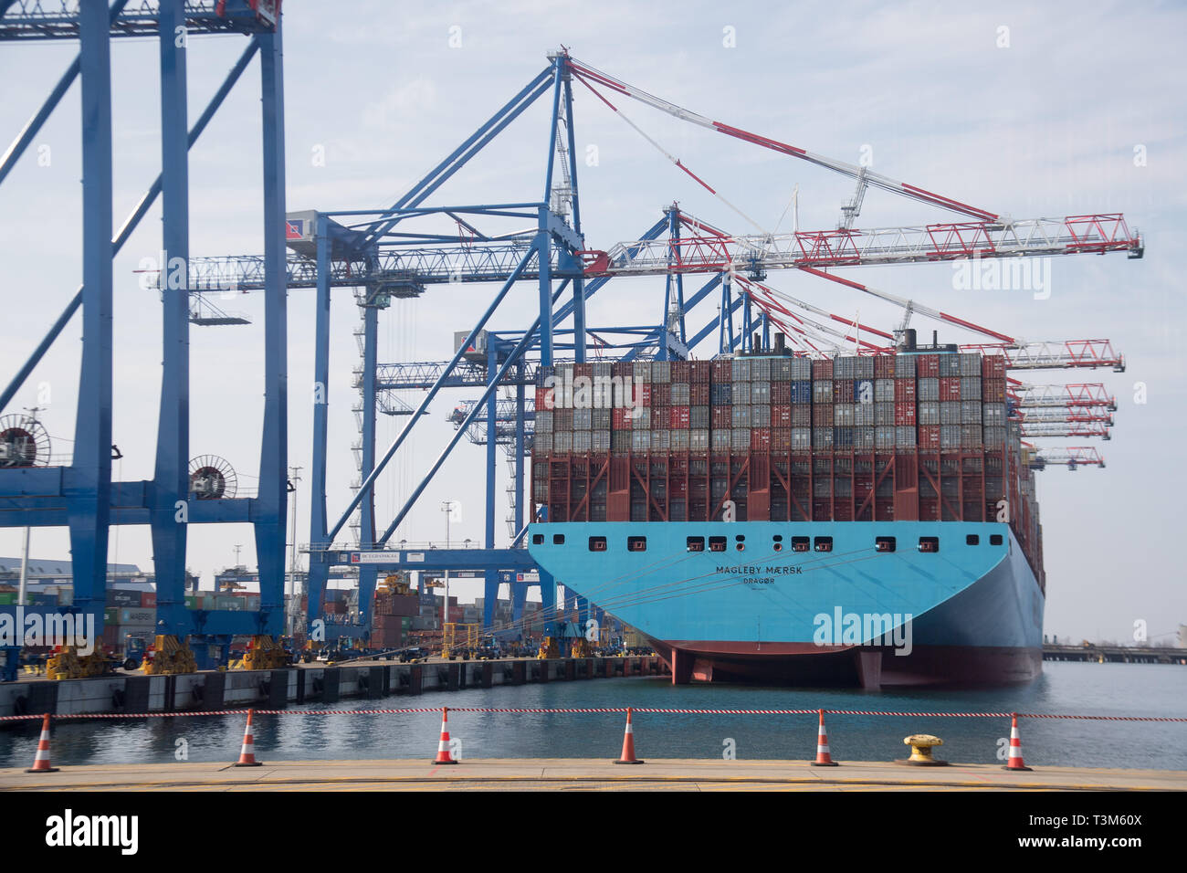 Deewater container terminal dct Fotos und Bildmaterial in hoher