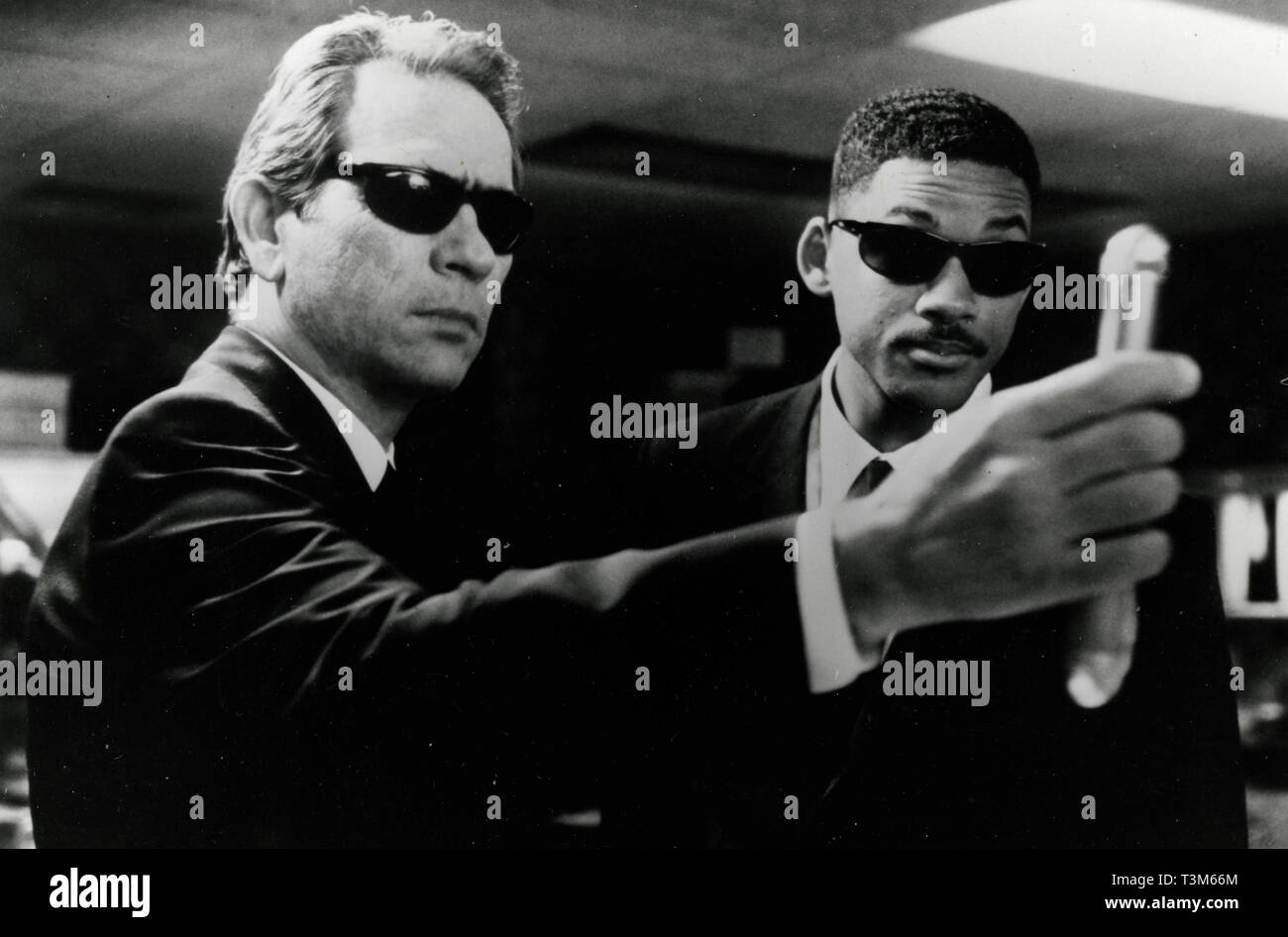 Tommy Lee Jones und Will Smith im Film MIB Men in Black, 1997 Stockfoto