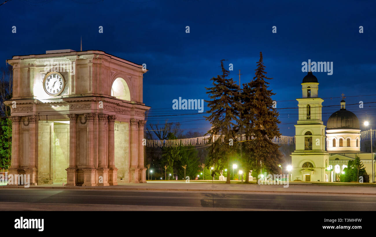Triumphbogen in der Großen Nationalversammlung Square og Chișinău, Republik Moldau Stockfoto