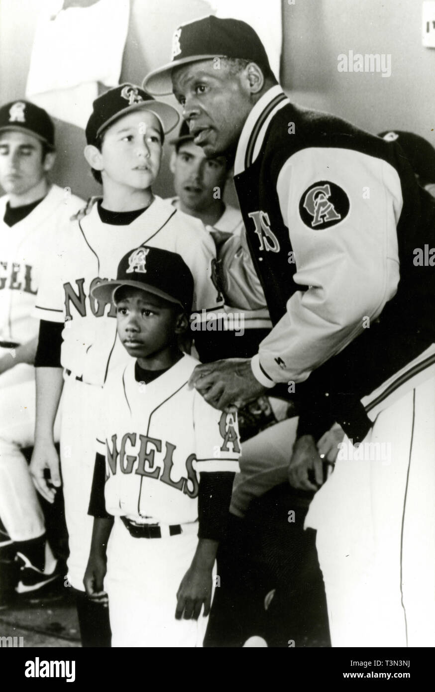 Schauspieler Danny Glover und Joseph Gordon-Levitt im Film Engel im Outfield, 1994 Stockfoto