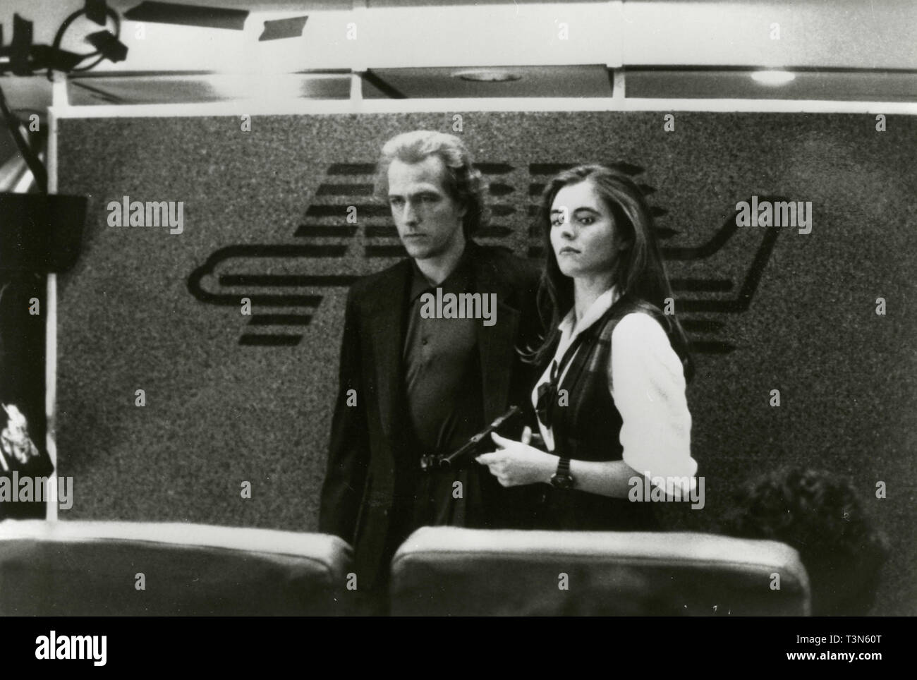 Schauspieler Bruce Payne und Elizabeth Hurley in dem Film Passagier 57, 1992 Stockfoto