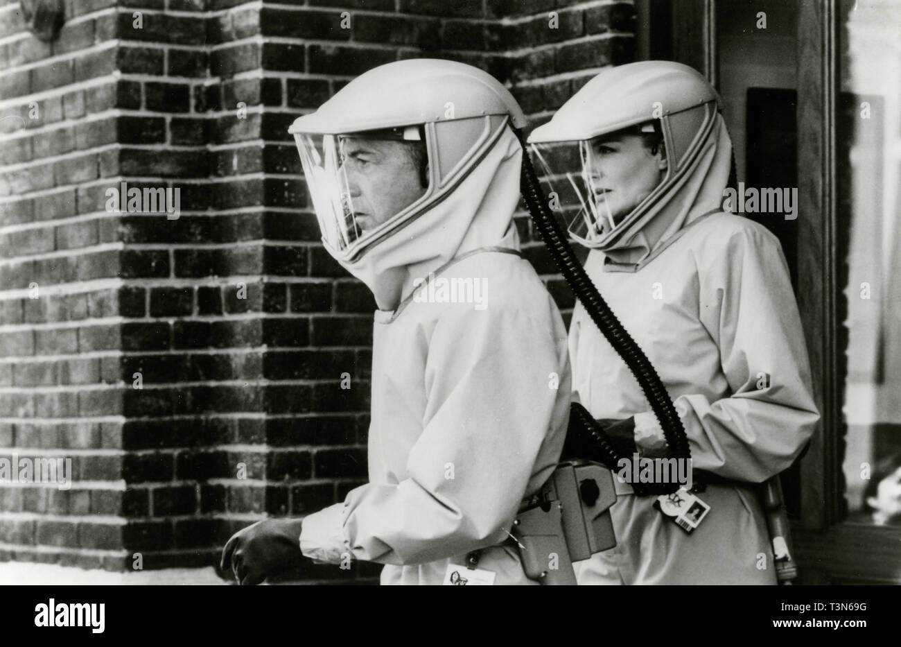 Schauspieler Dustin Hoffman und Renè Russo im Film tödliche Virus, 1995 Stockfoto