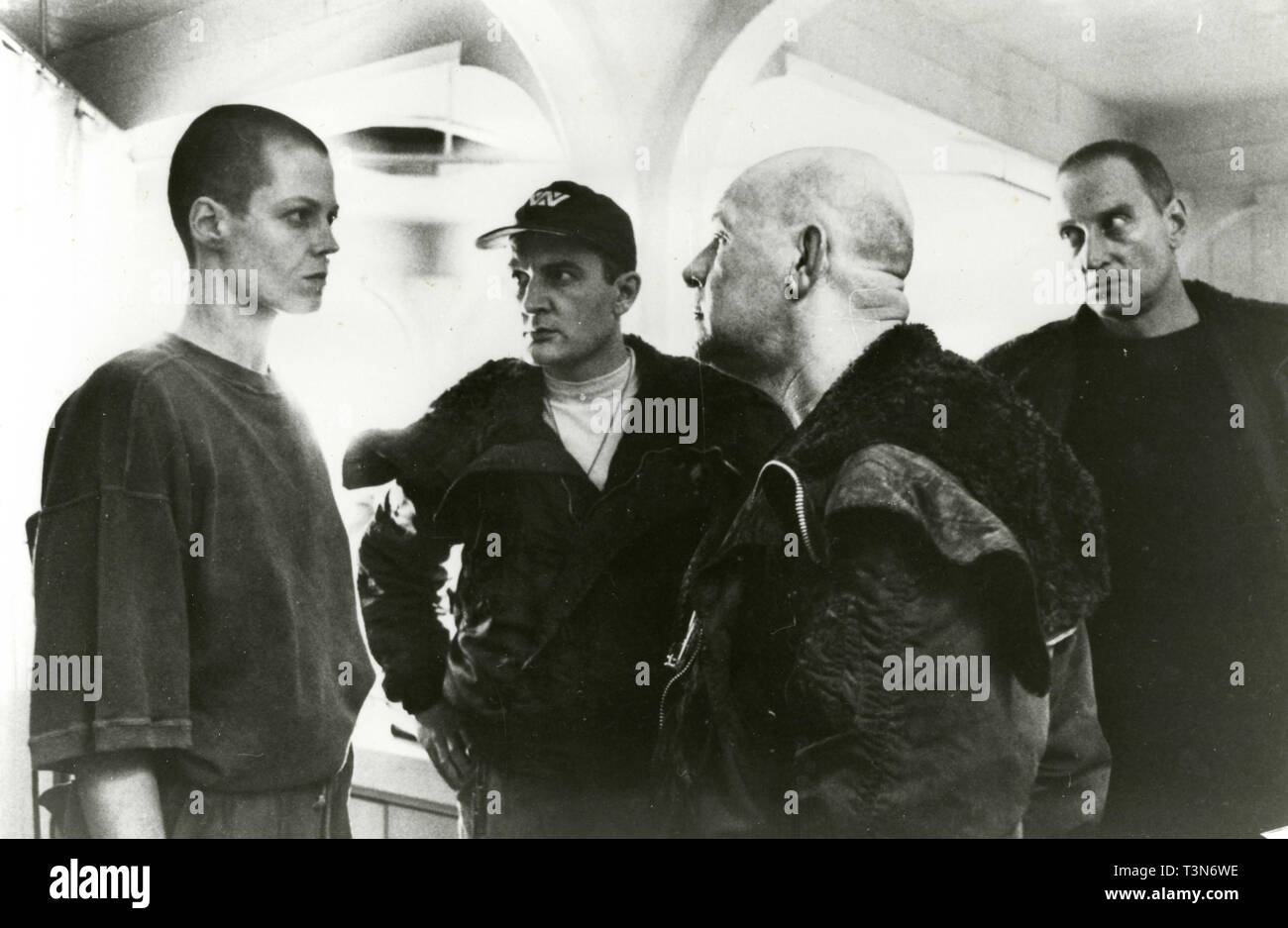 Sigourney Weaver, Brian Glover, Ralph Brown, und Charles Dance im Film Alien 3, 1992 Stockfoto