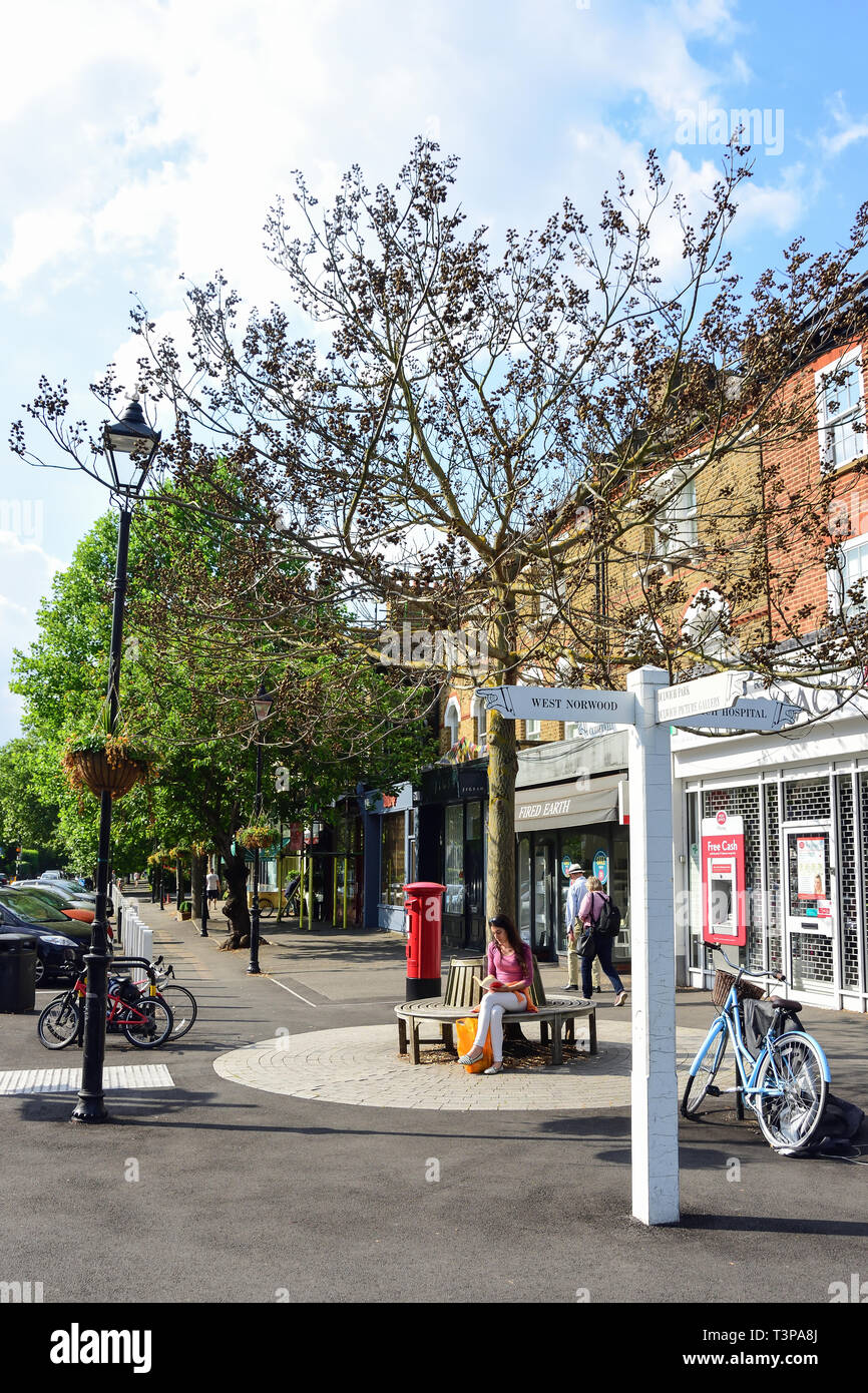 Dulwich Village, Dulwich, im Londoner Stadtteil Southwark, Greater London, England, Vereinigtes Königreich Stockfoto