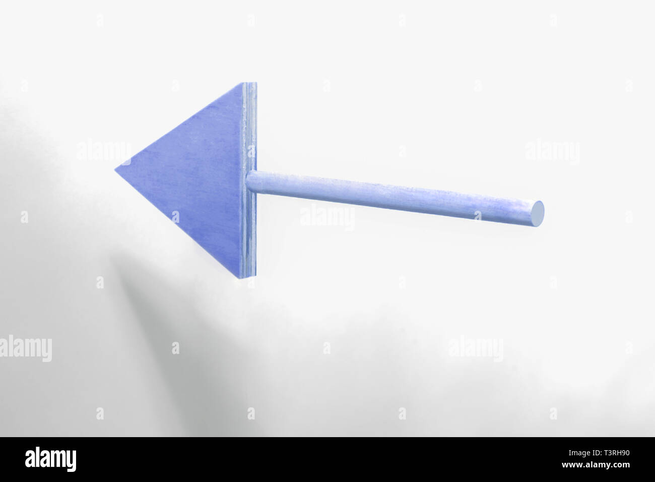 Holz- Pfeil auf der linken Seite. Stockfoto