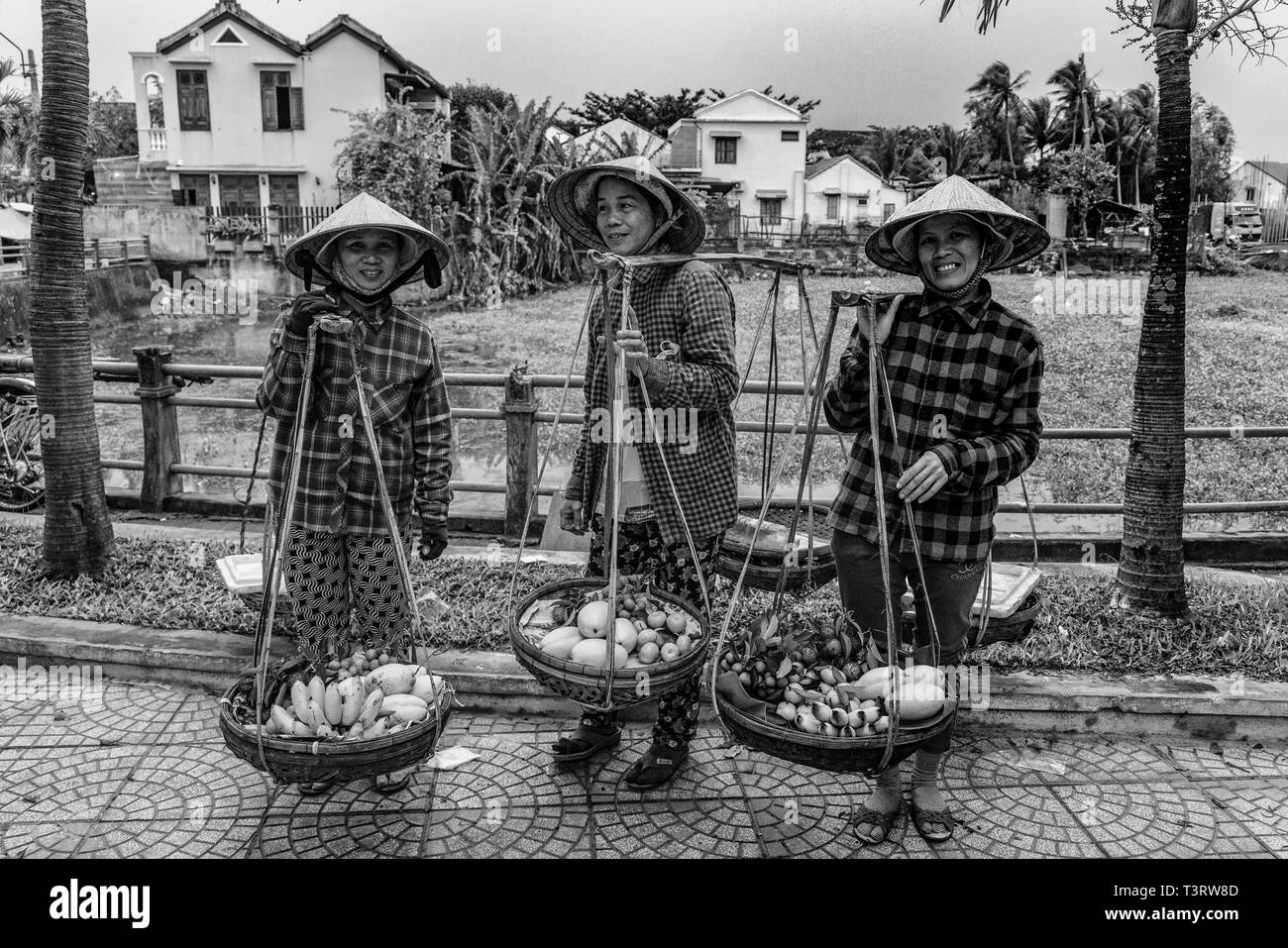 Drei schöne Vietnamesische Damen Stockfoto