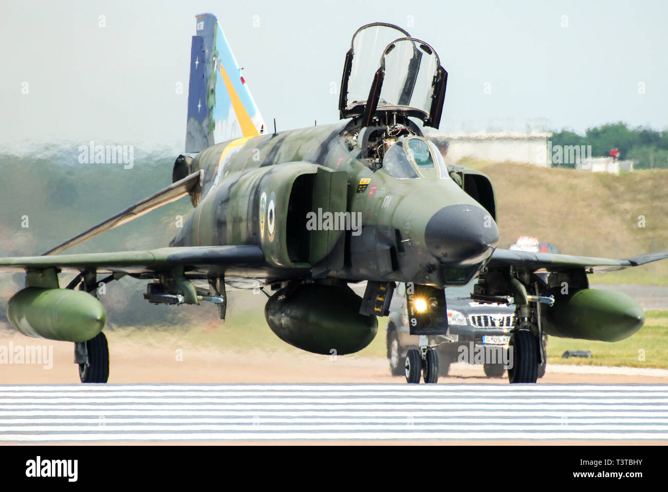 Hellenic Air Force McDonnell Douglas RF-4 Phantom II Foto-Aufklärungs- Flugzeug mit spezieller Lackierung. 348 MTA squadron Stockfoto