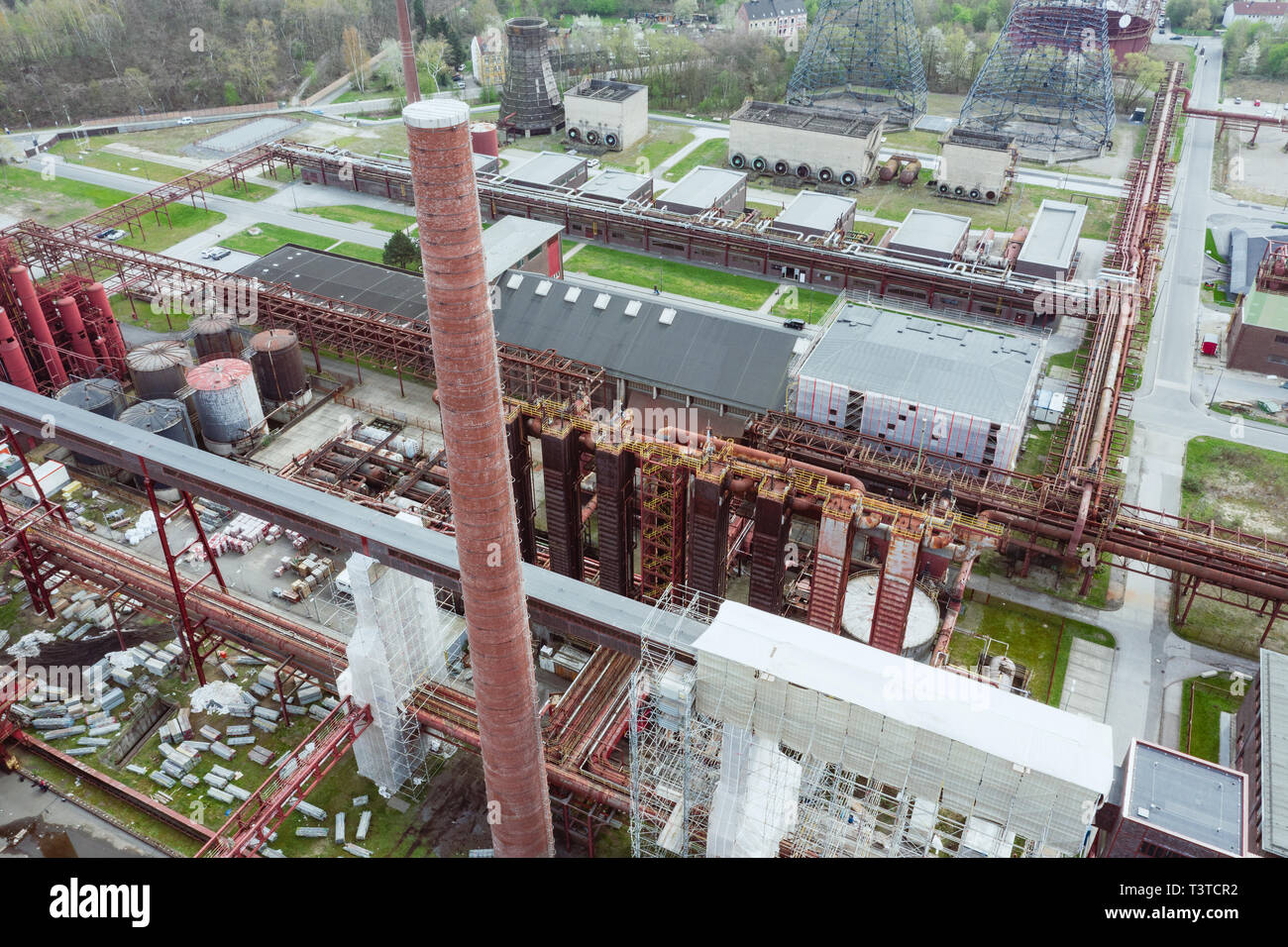 Antenne drone Ansicht der großen alten, verlassenen Zollverein in Essen, Deutschland Stockfoto