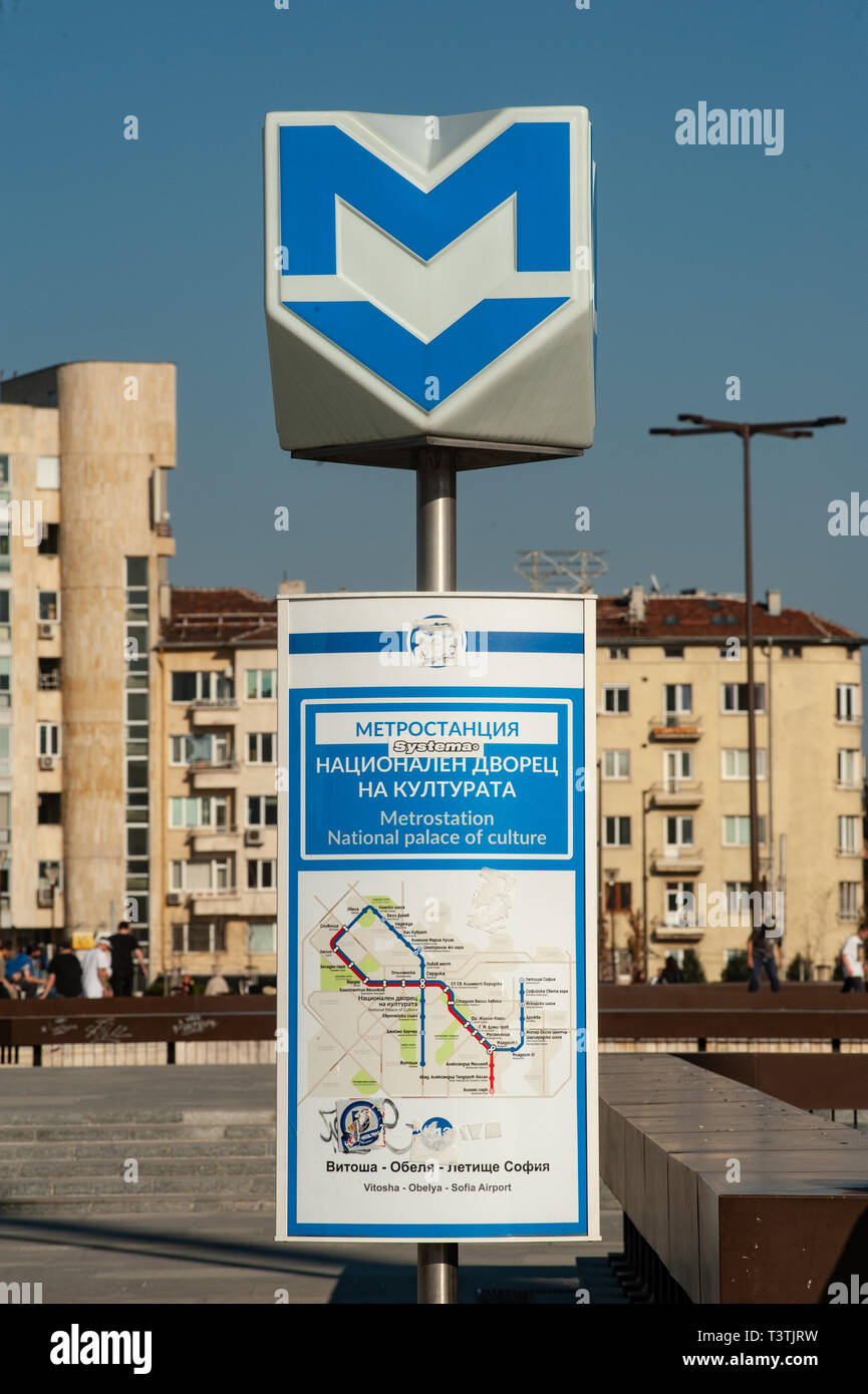 Sofia City Metro unterzeichnen und Karte, NDK, Sofia, Bulgarien, Europa Stockfoto