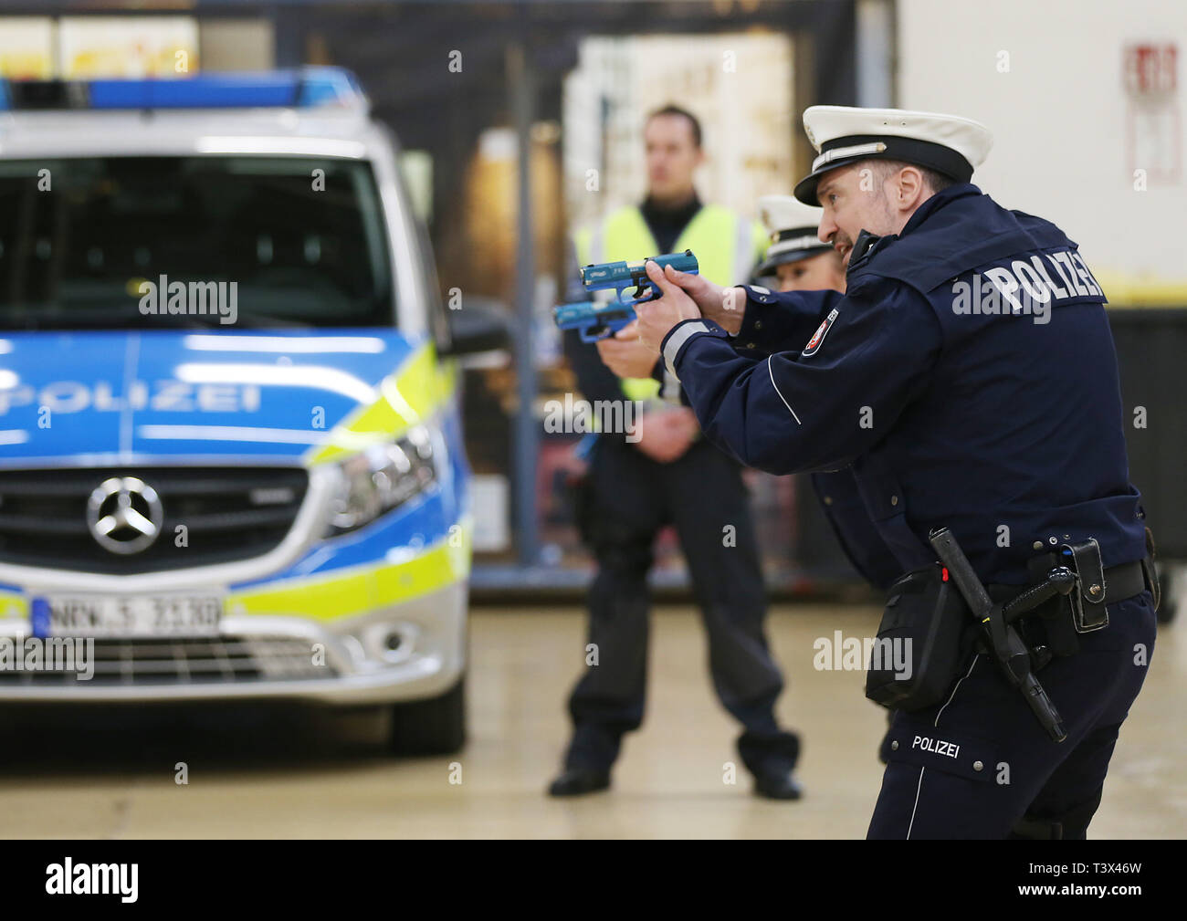 Polizeihauptquartier Essen Stockfotos und -bilder Kaufen - Alamy
