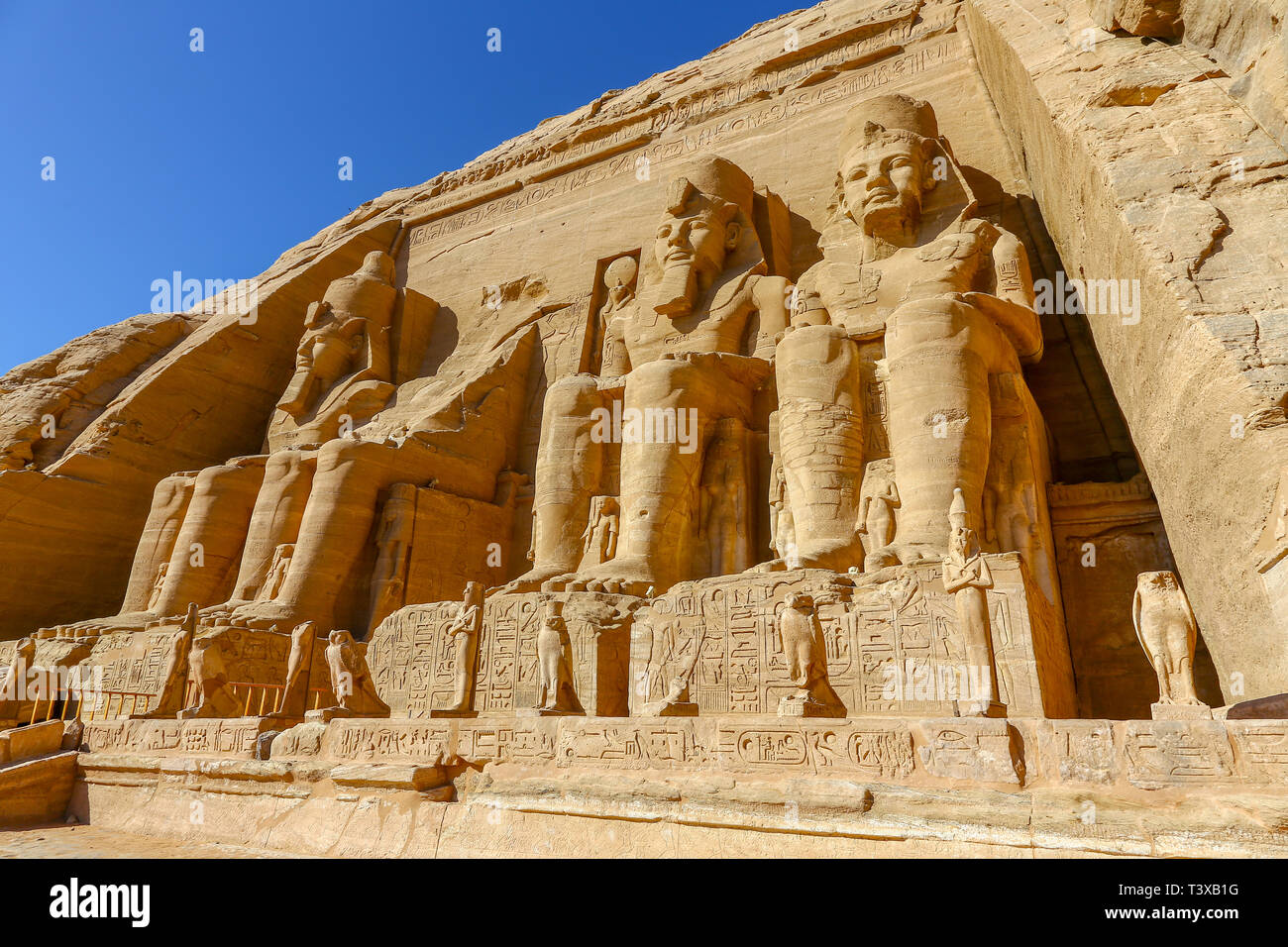 Der Abu Simbel Tempel von Abu Simbel, einem Dorf in Nubien, im südlichen Ägypten, Nordafrika Stockfoto