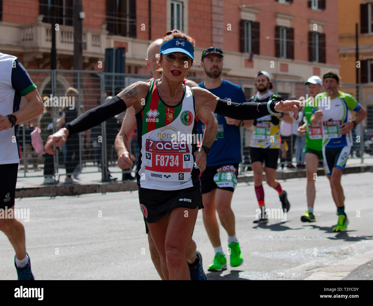 Internationalen Marathon Rom 2019 di Claudio Sisto presso il Colosseo Stockfoto