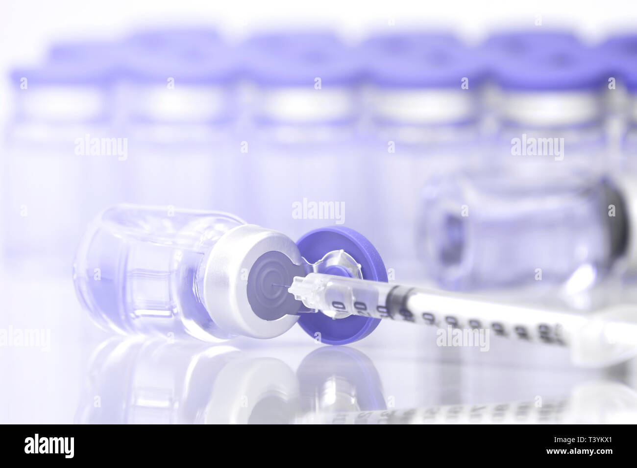 New Drug Discovery Konzept in new vaccine Discovery. Sterile Produkte Fertigung Hintergrund. Stockfoto