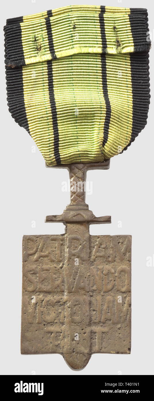 Widerstand ET Forces Francaises Libres, Croix de Compagnon de la Libération, surmoulage Du 3 ème modèle, Côtés lisses, Hauteur 53,40 mm, 28,13 mm, épaisseur largeur 5,61 mm, Editorial-Use - Nur Stockfoto