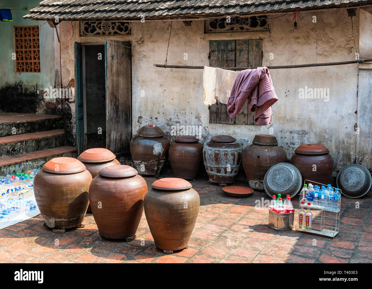 Ein traditionelles Haus in der Duong Lam alte Dorf, in der Nähe von Hanoi, Vietnam Stockfoto