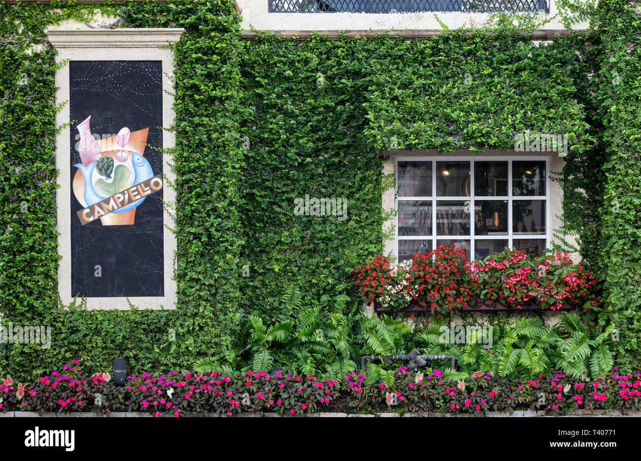 Campiello Restaurant außen, Naples, Florida, USA. Stockfoto