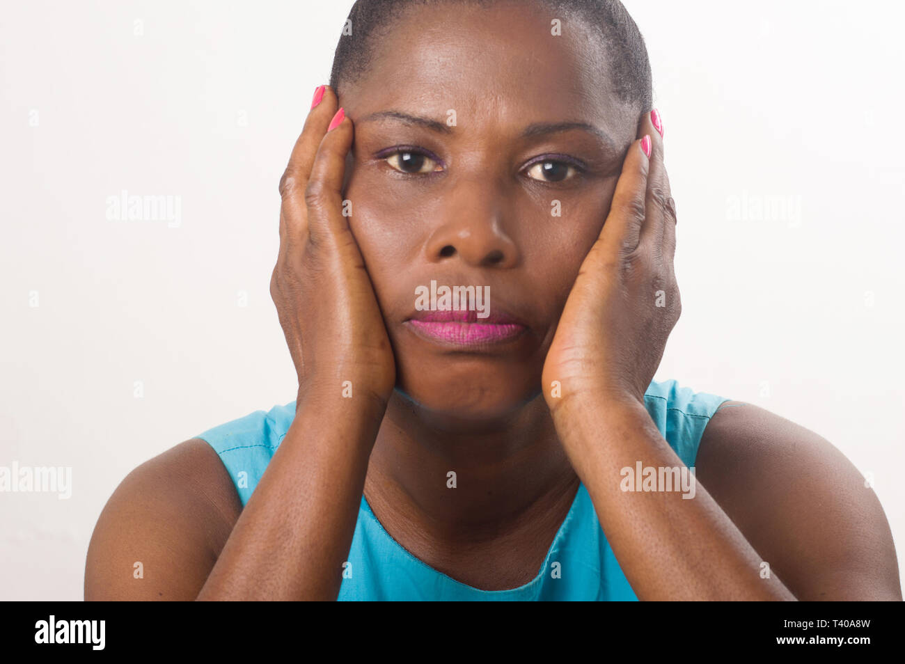 Negative menschliche Emotionen, Trauer, Langeweile oder Enttäuschung der reifen Frau Stockfoto Negative menschliche Emotionen, Trauer, Langeweile oder Enttäuschung der reifen Frau Stockfoto