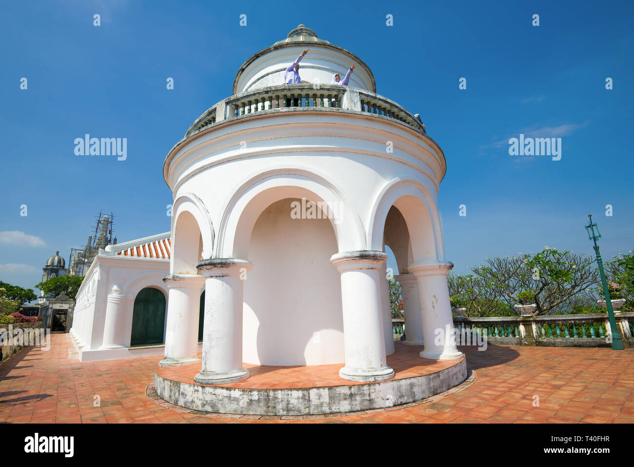PHETCHABURI, THAILAND - 13. Dezember 2018: Gebäude des alten königlichen Observatorium für Phra Nakhon Khiri Hill close-up Stockfoto