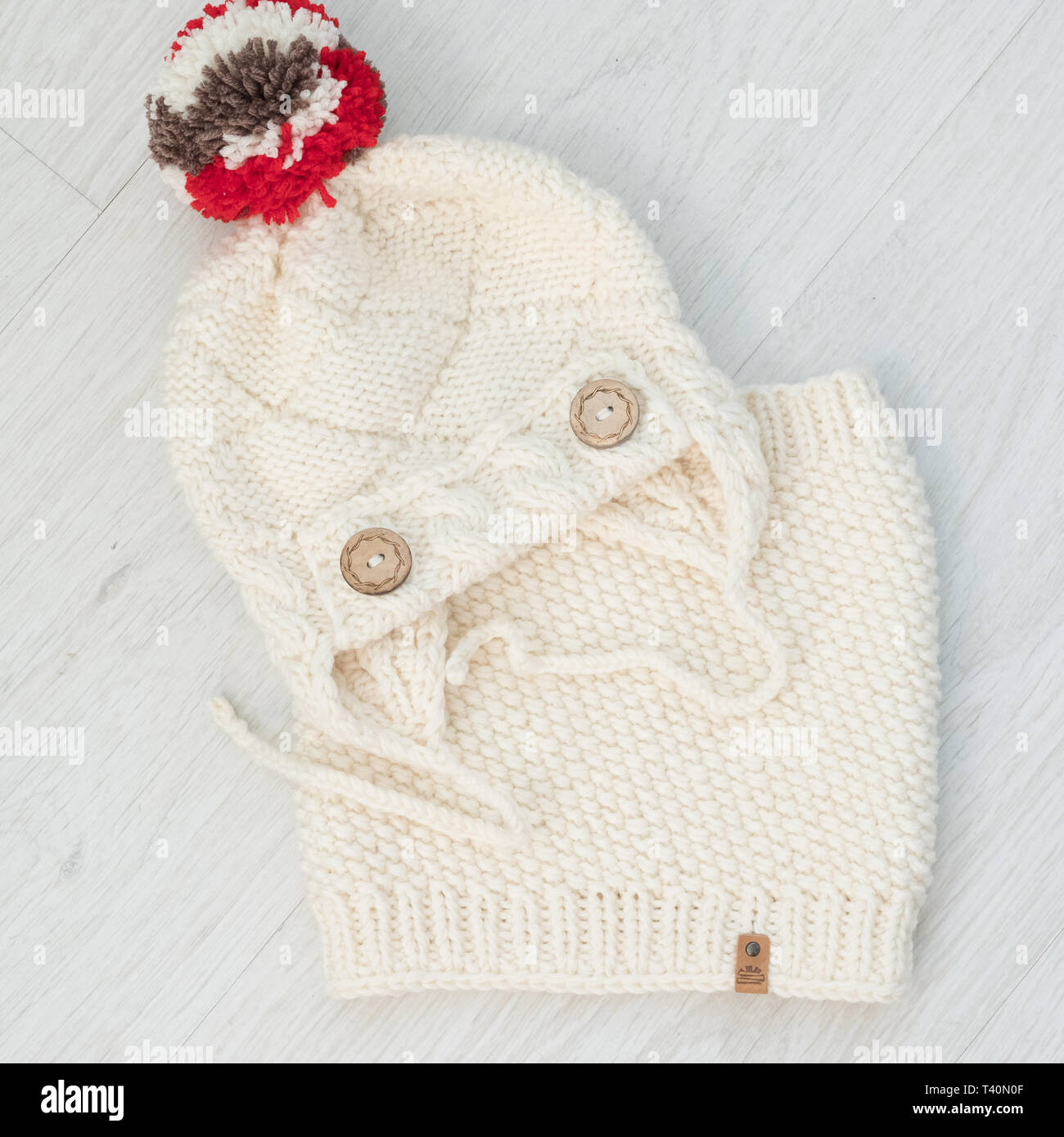 Nette gemütliche gestrickte Kinder Winter Stockfoto