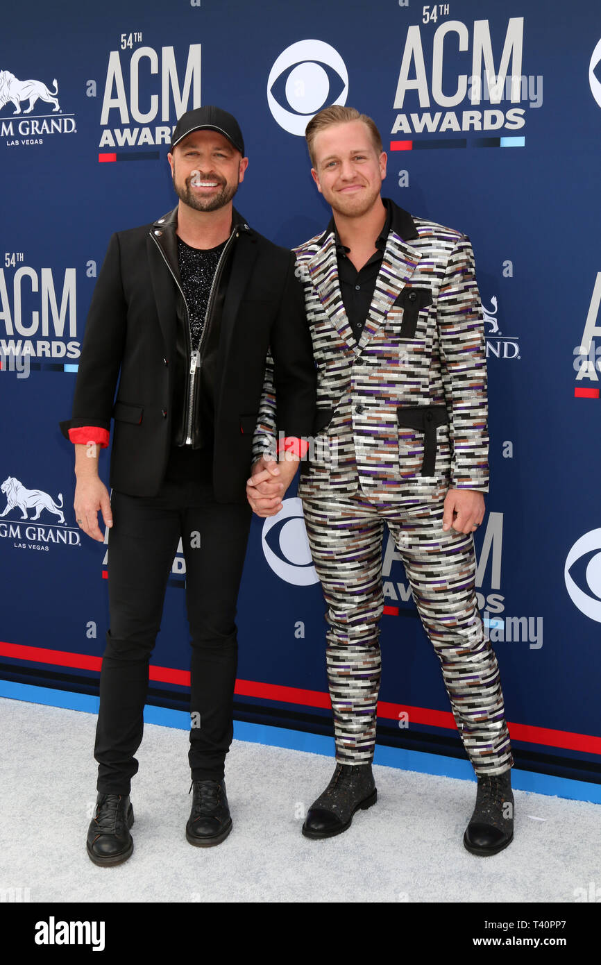 April 7, 2019 - Las Vegas, NV, USA - LAS VEGAS - APR 7: Cody Alan, Trea Smith auf der 54 Akademie der Country Music Awards im MGM Grand Garden Arena am 7. April 2019 in Las Vegas, NV (Credit Bild: © Kay Blake/ZUMA Draht) Stockfoto