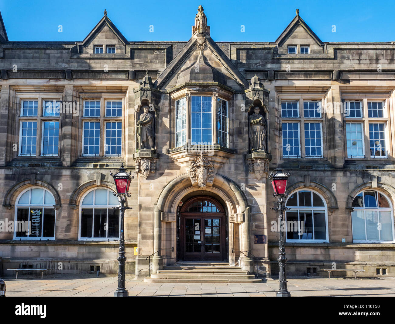 Eingang zum Barock beeinflusst kommunale Gebäude auf Corn Exchange Straße Stadt Stirling Schottland Stockfoto