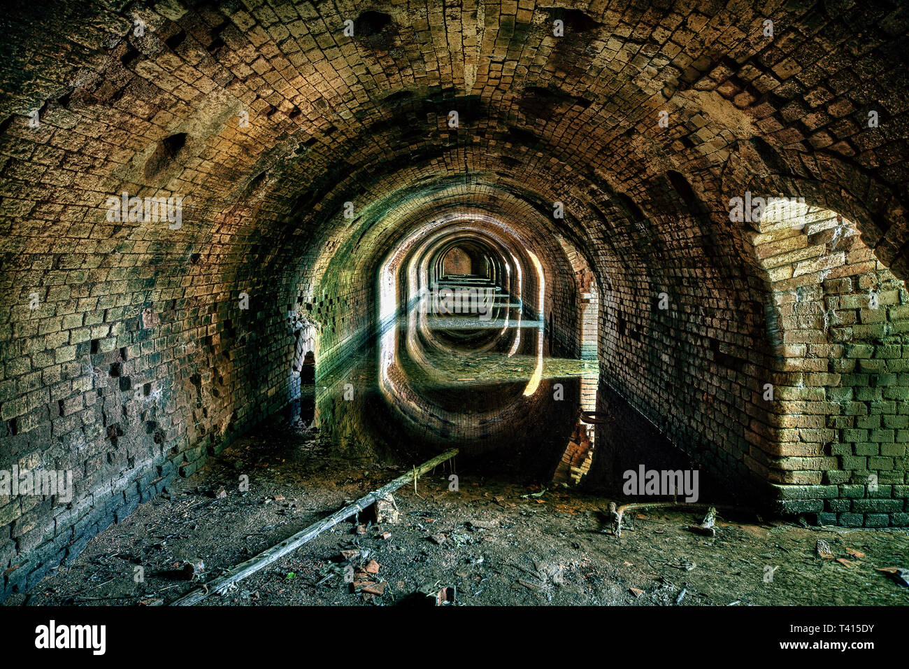 Verlorene Orte - unterirdischen Katakomben Stockfoto