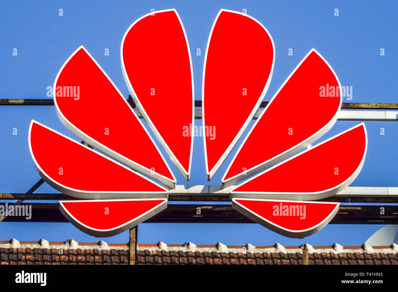 Huawei Logo Zeichen Werbung Stockfoto