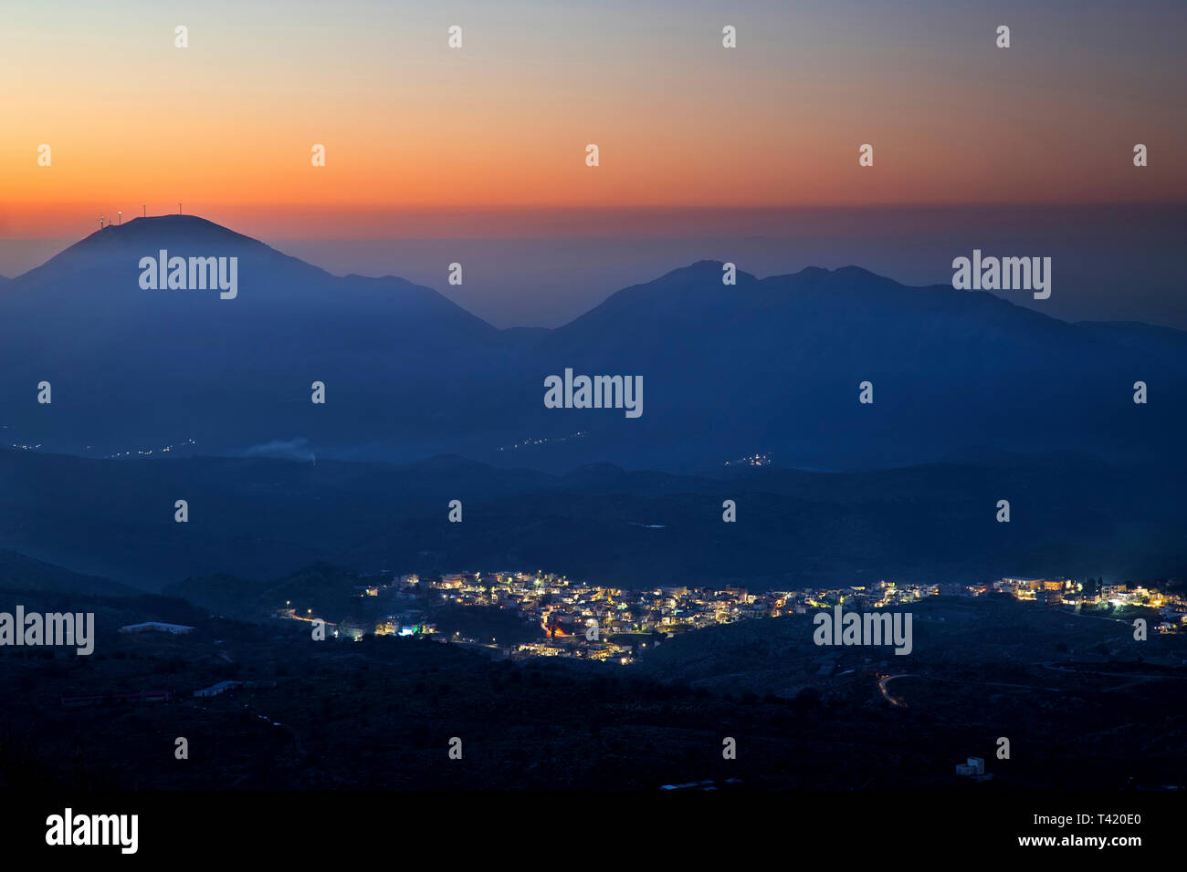 Panoramablick von anogeia Dorf, Berg Psiloritis, Rethimnon, Kreta, Griechenland. Stockfoto